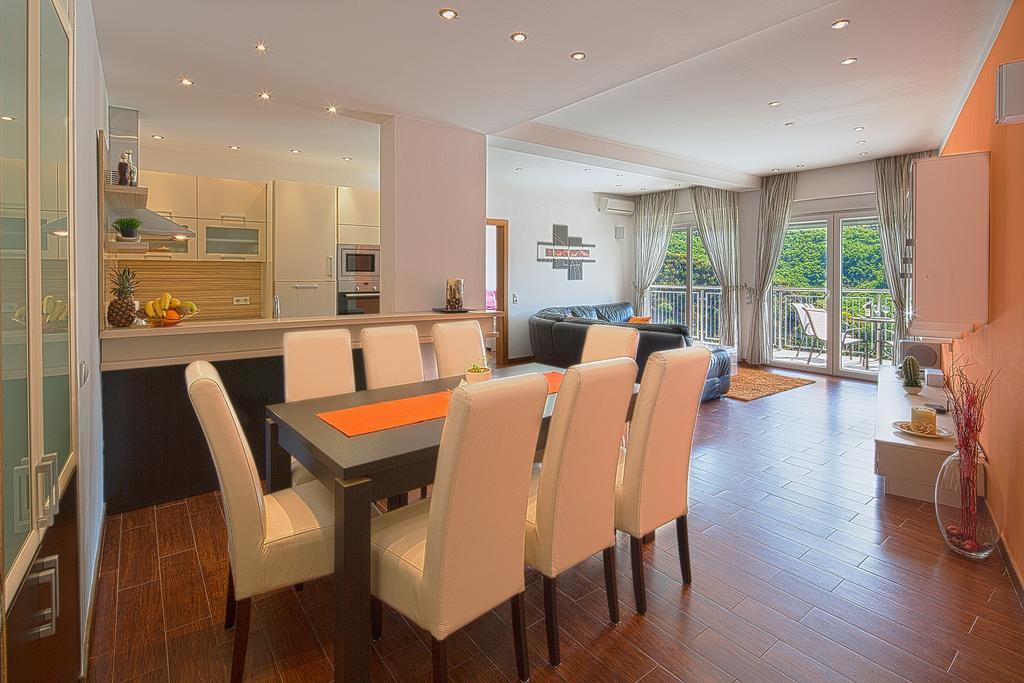 Montelux Apartments Budva Room photo