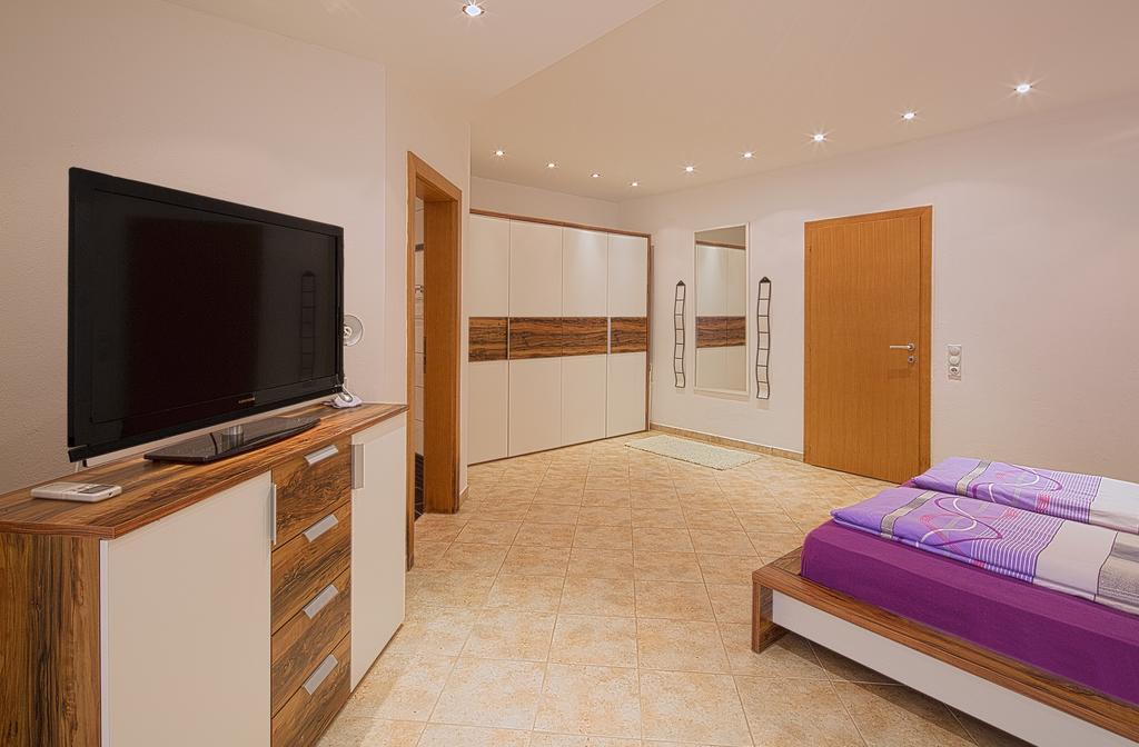 Montelux Apartments Budva Room photo