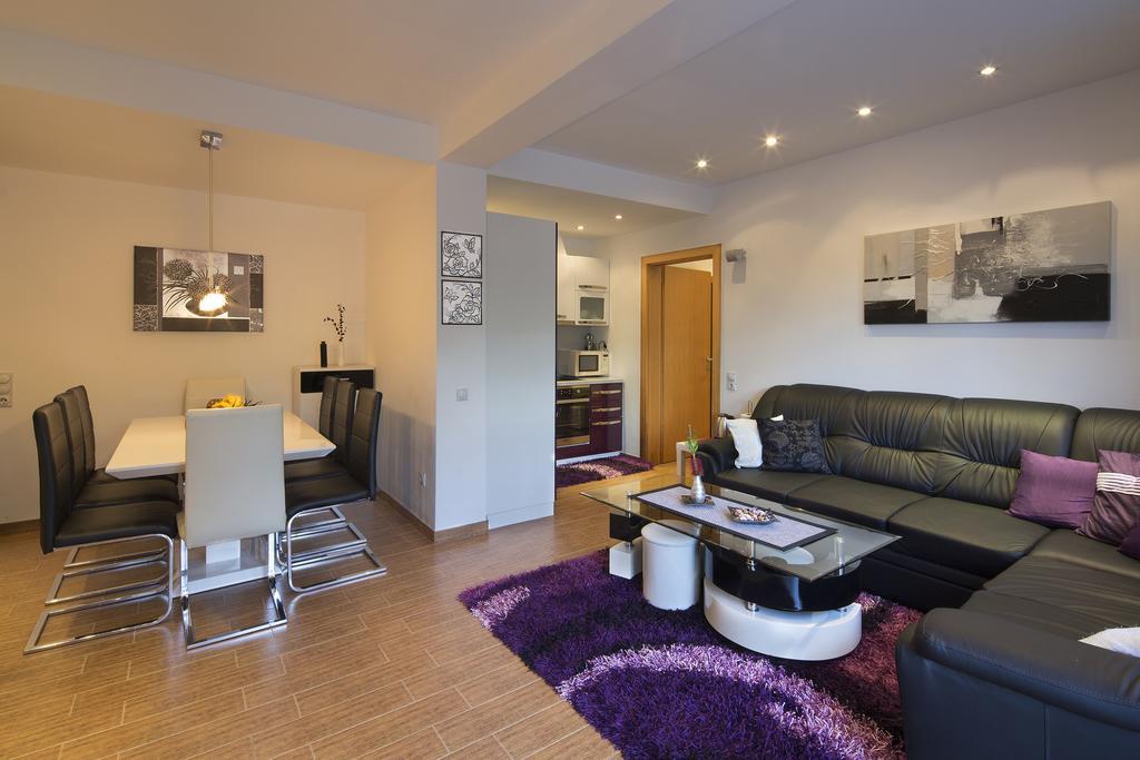 Montelux Apartments Budva Room photo
