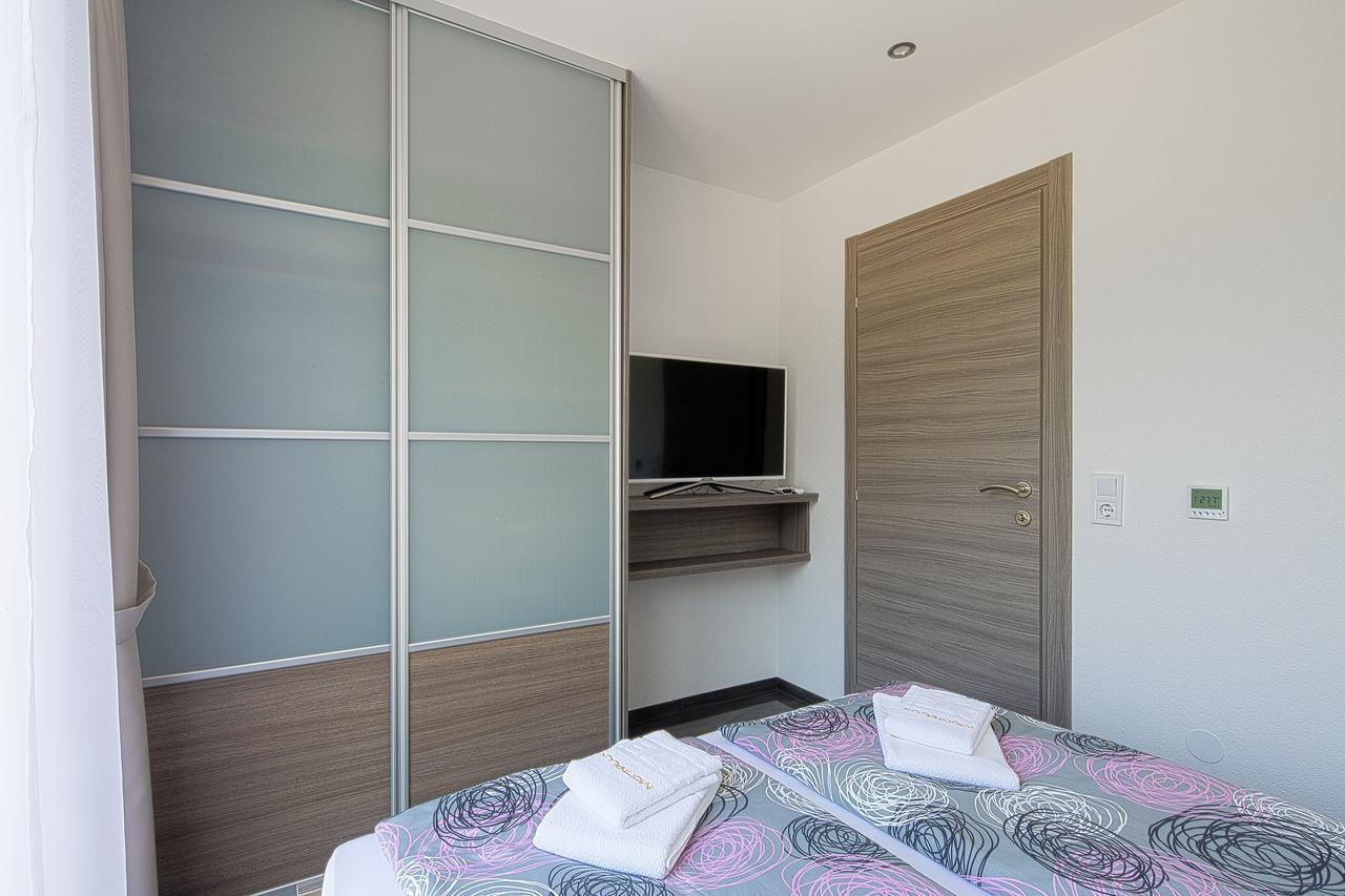 Montelux Apartments Budva Exterior photo